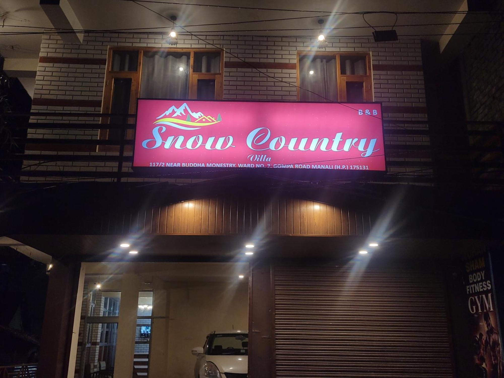 Hotel Snow Country Villa Manāli Extérieur photo